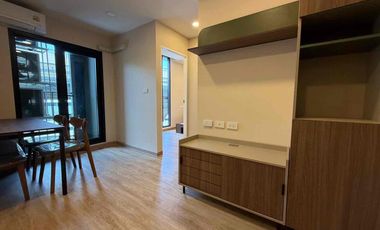For sale 2 ベッドルーム condo in Phra Khanong, Bangkok