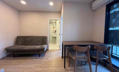 For sale 2 ベッドルーム condo in Phra Khanong, Bangkok