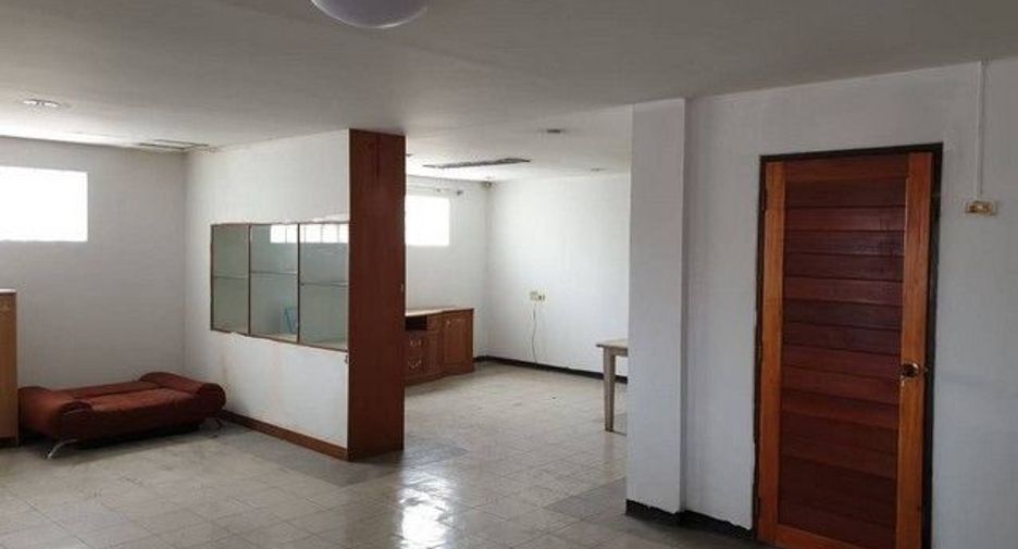 出租 1 卧室 办公室 在 Suan Luang, 曼谷