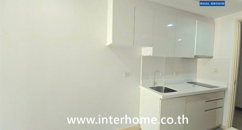 À vendre 1 chambre condo à Sathon, Bangkok