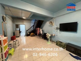 À vendre 2 chambres maison de ville à Phra Pradaeng, Samut Prakan