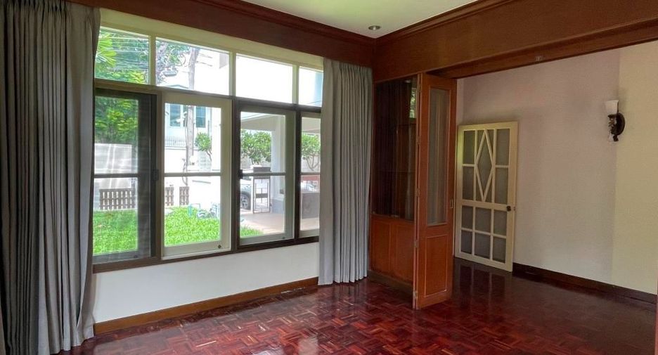 出租 和 出售 5 卧室 独立屋 在 Chatuchak, 曼谷