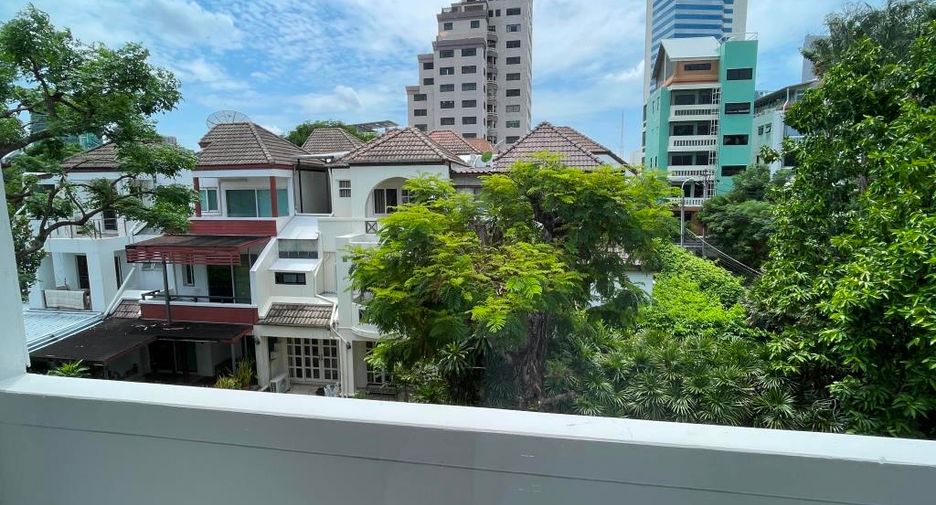 出租 和 出售 5 卧室 独立屋 在 Chatuchak, 曼谷