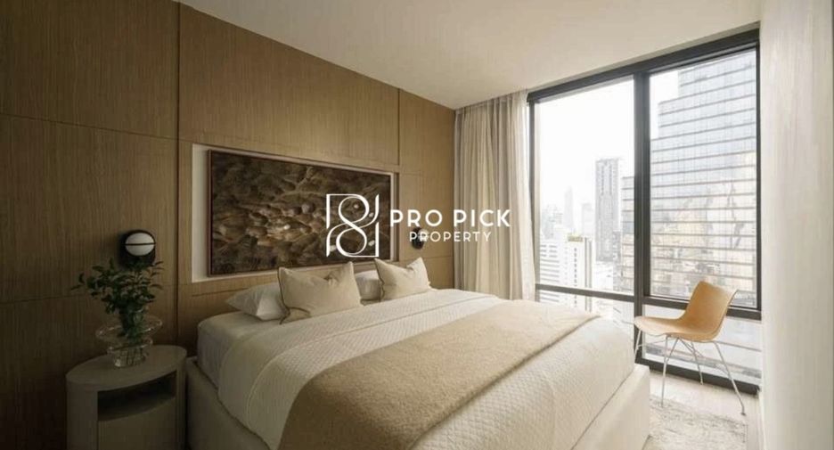 For rent 2 bedrooms condo in Bang Rak, Bangkok