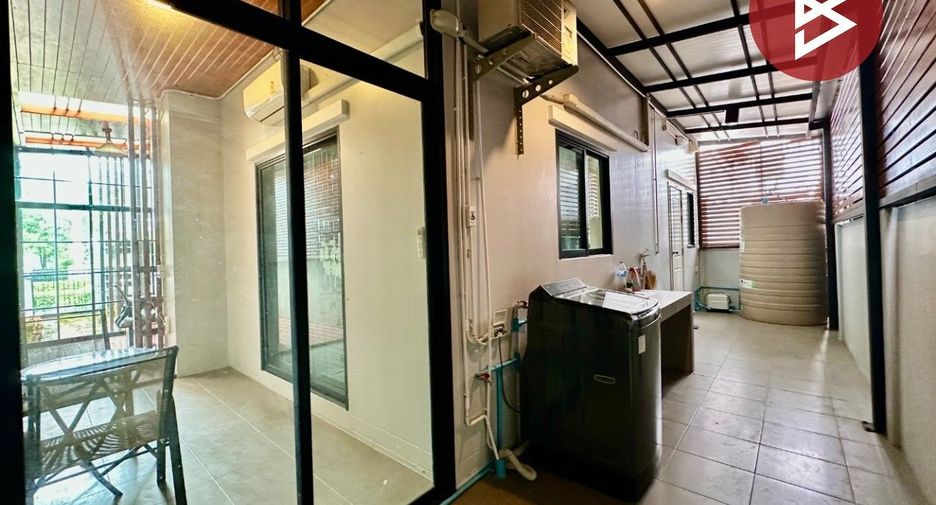 For rent and for sale 3 bedrooms house in Si Racha, Chonburi
