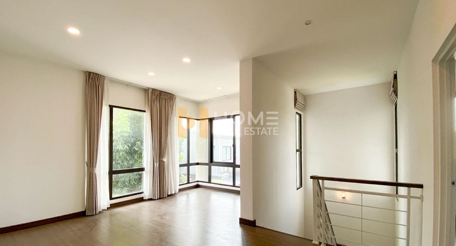 Casa en venta de 4 habitaciones en Bang Kruai, Nonthaburi