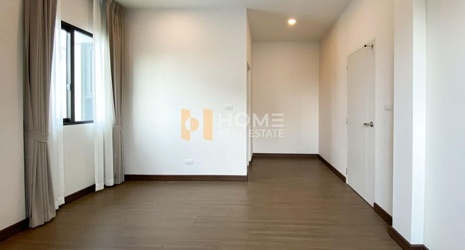 Casa en venta de 4 habitaciones en Bang Kruai, Nonthaburi