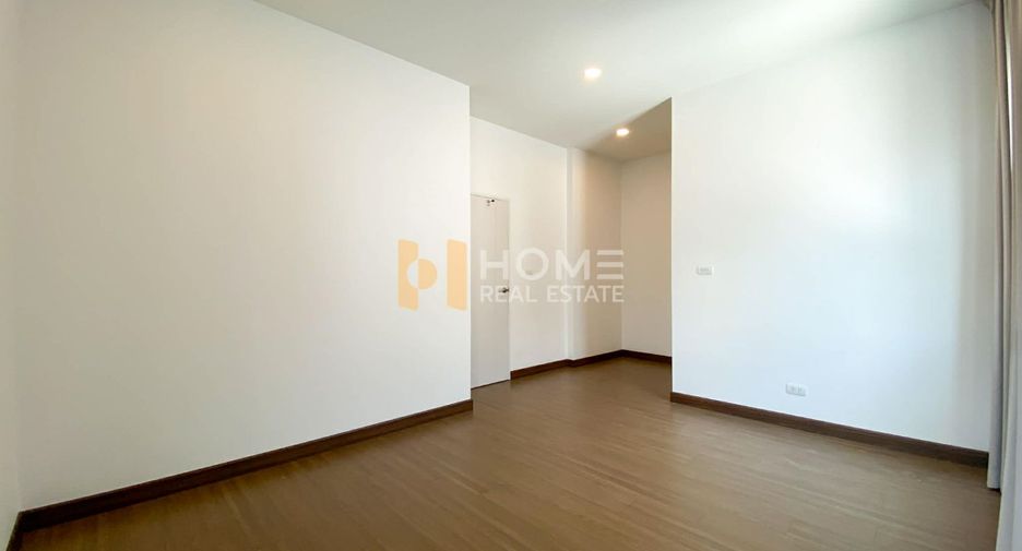 Casa en venta de 4 habitaciones en Bang Kruai, Nonthaburi