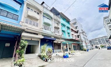 For sale 1 bed retail Space in Khlong Sam Wa, Bangkok