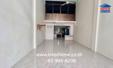 For sale 1 bed retail Space in Khlong Sam Wa, Bangkok