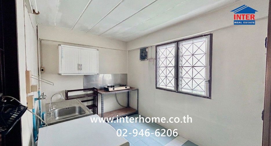 Gewerbefläche zum Kauf mit 1 Zimmer in Khlong Sam Wa, Bangkok