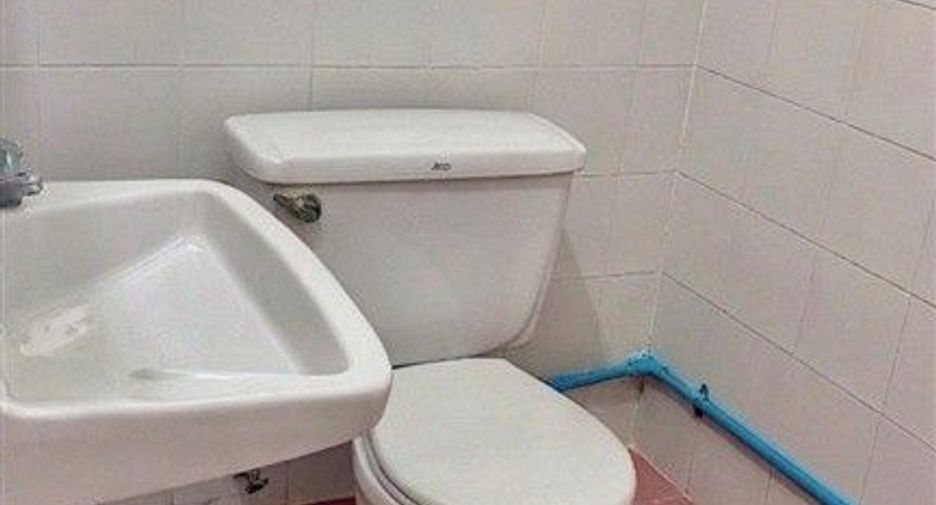 Gewerbefläche zum Kauf mit 1 Zimmer in Khlong Sam Wa, Bangkok