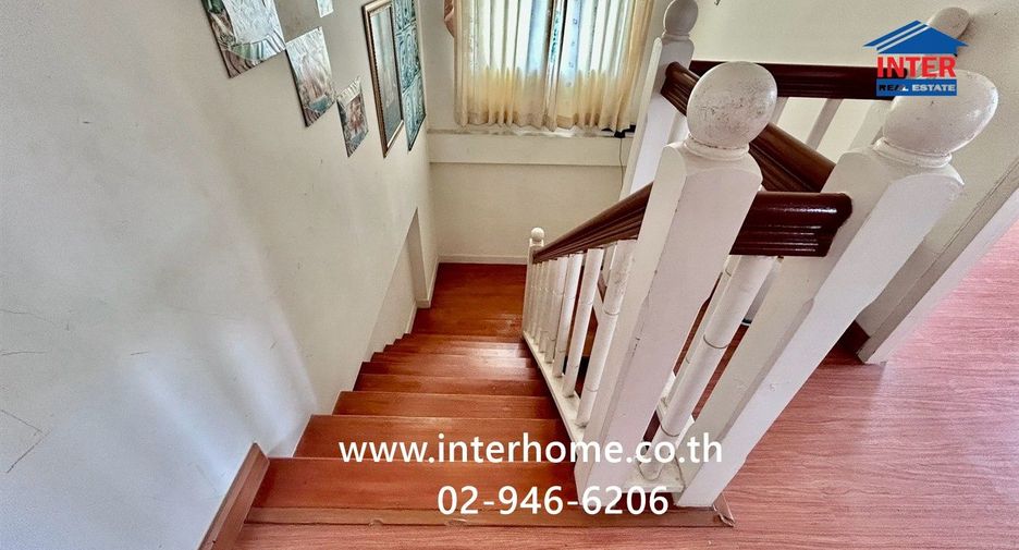 For sale 3 bedrooms house in Khlong Sam Wa, Bangkok