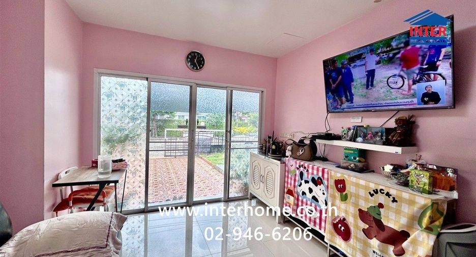 For sale 3 bedrooms house in Khlong Sam Wa, Bangkok