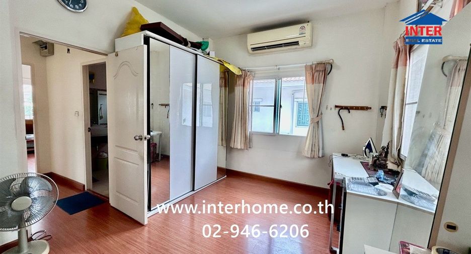 For sale 3 bedrooms house in Khlong Sam Wa, Bangkok