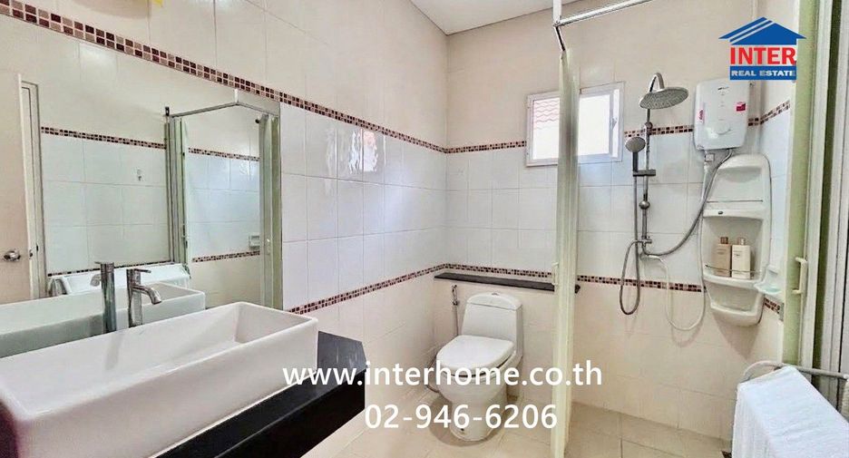 For sale 3 bedrooms house in Khlong Sam Wa, Bangkok