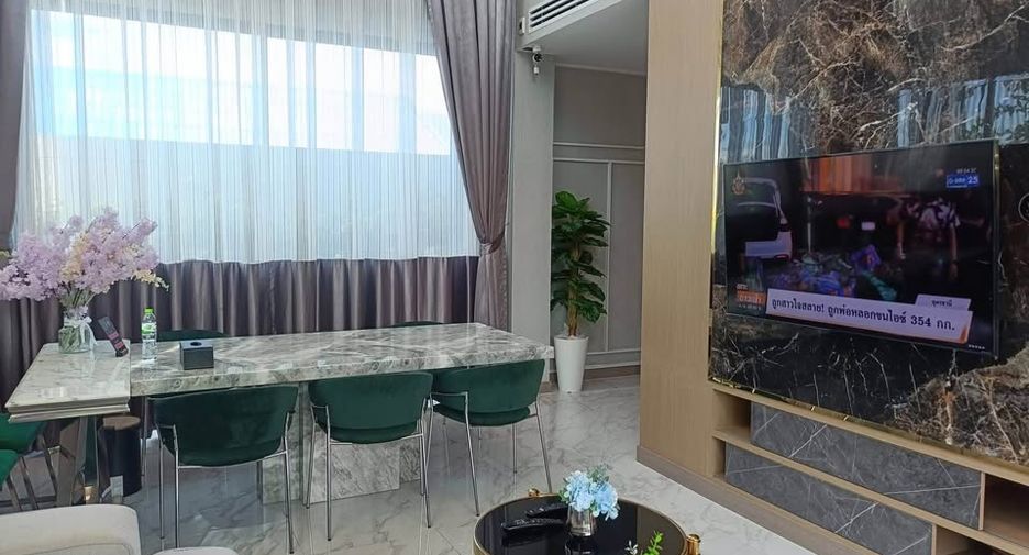 For rent and for sale 4 bedrooms villa in Huay Yai, Pattaya