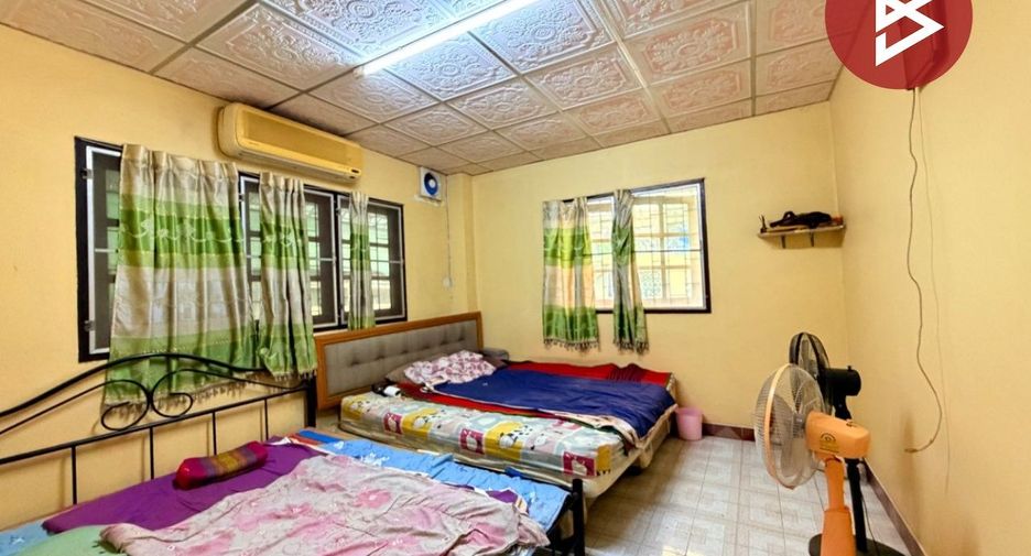 For sale 4 bedrooms house in Phra Pradaeng, Samut Prakan