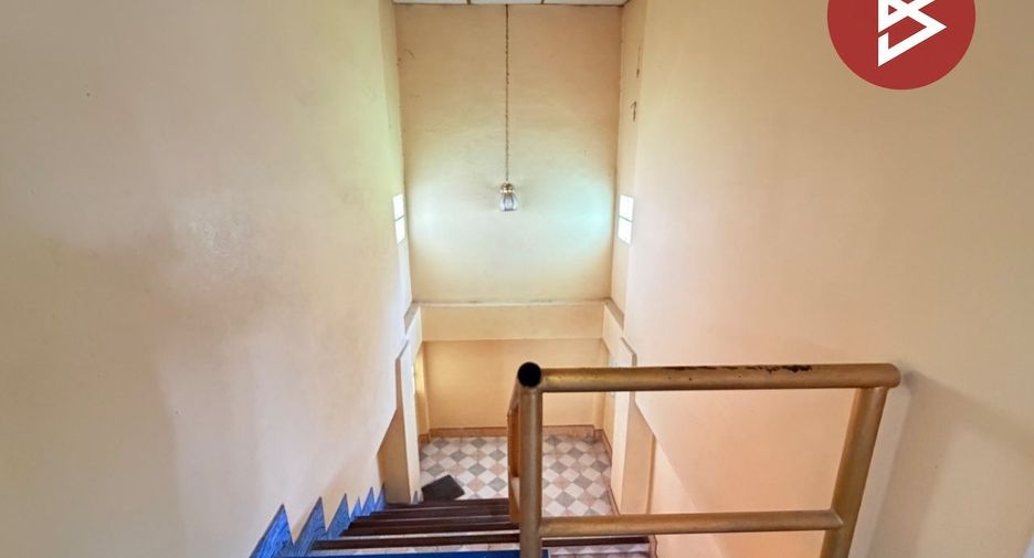 For sale 4 bedrooms house in Phra Pradaeng, Samut Prakan