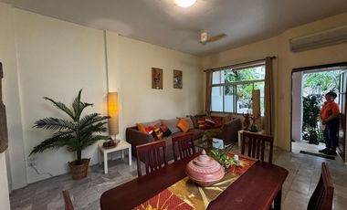 For rent 3 bedrooms townhouse in Bang Na, Bangkok