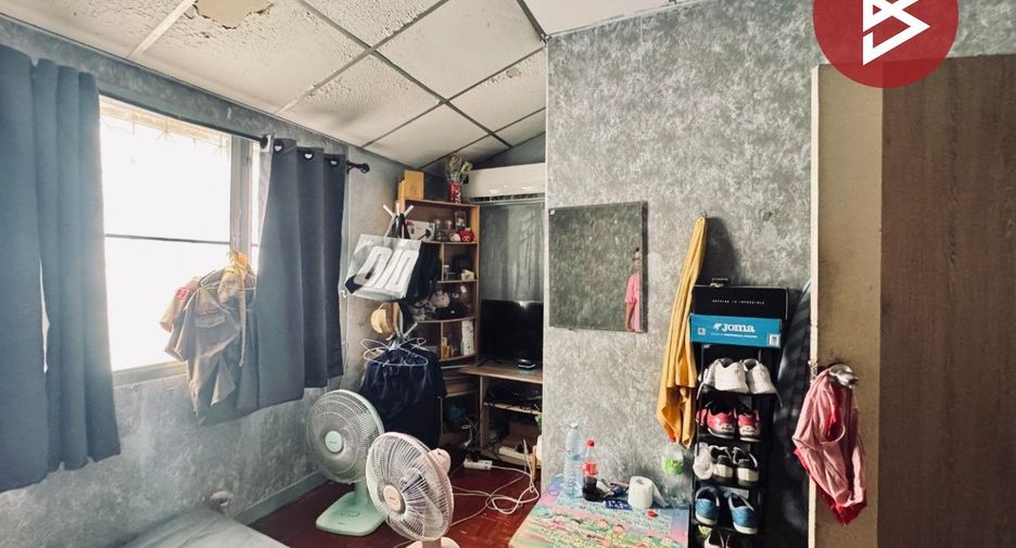 Casa adosada en venta de 2 habitaciones en Bang Sao Thong, Samut Prakan