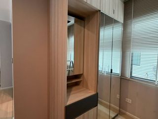 For rent 3 bedrooms townhouse in Saphan Sung, Bangkok