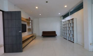 Casa en alquiler de estudio en Don Mueang, Bangkok