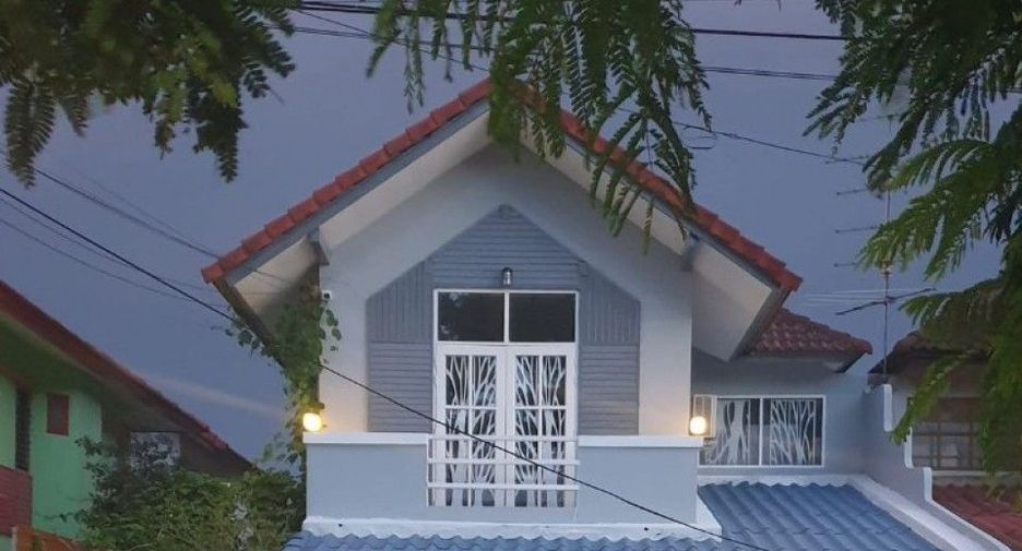 For sale 3 bedrooms house in Nakhon Chai Si, Nakhon Pathom