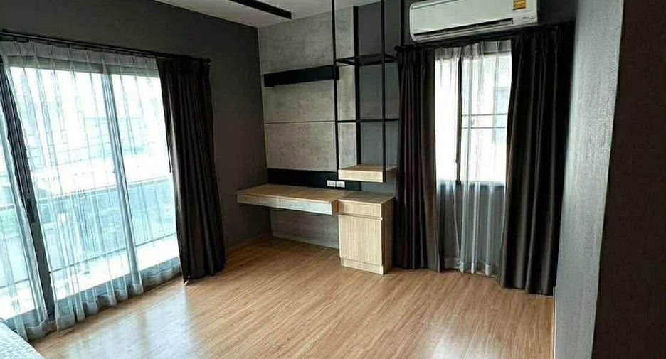 For rent 4 bedrooms house in Suan Luang, Bangkok