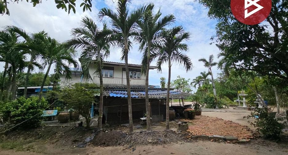 À vendre terrain à Phan Thong, Chonburi