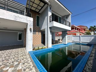 For sale 6 bedrooms villa in Bang Lamung, Chonburi
