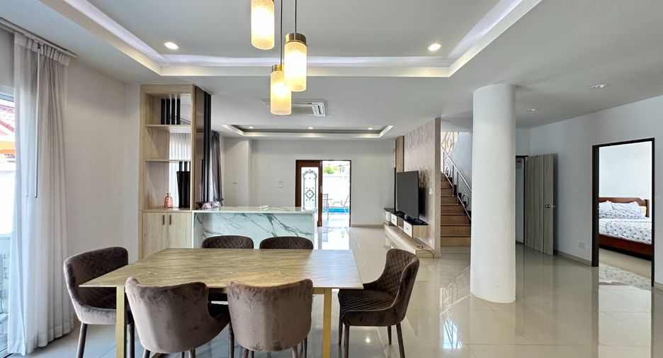 For sale 6 bedrooms villa in Jomtien, Pattaya
