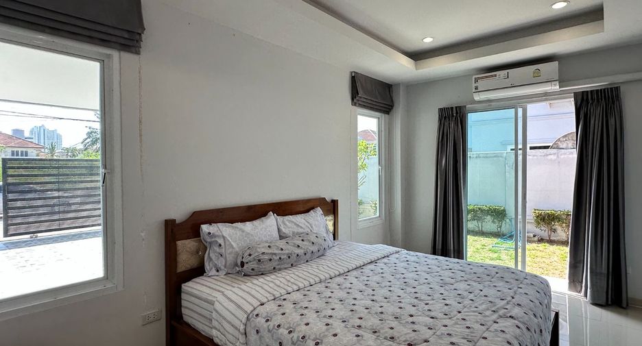 For sale 6 bedrooms villa in Jomtien, Pattaya