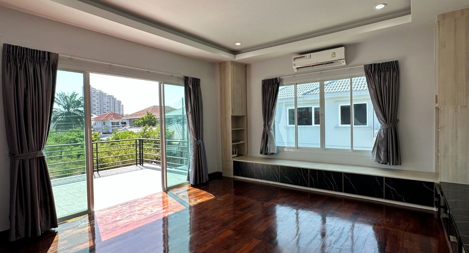 For sale 6 bedrooms villa in Jomtien, Pattaya
