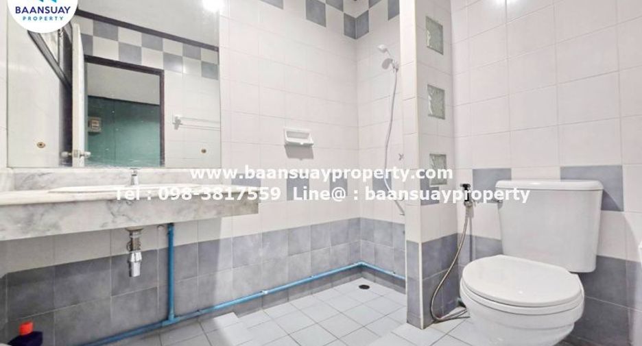 For sale 3 bedrooms townhouse in Bang Bua Thong, Nonthaburi
