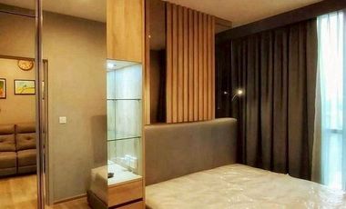Condo en alquiler de 2 habitaciones en Khlong Toei, Bangkok