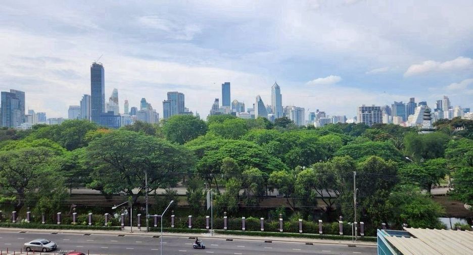 出租 商业空间 在 Khlong Toei, 曼谷