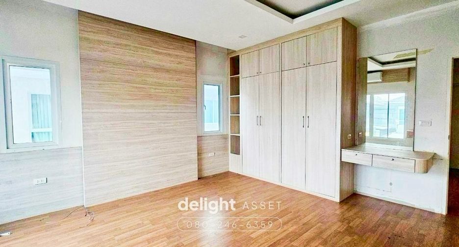 For sale 4 ベッドルーム house in Bang Kruai, Nonthaburi