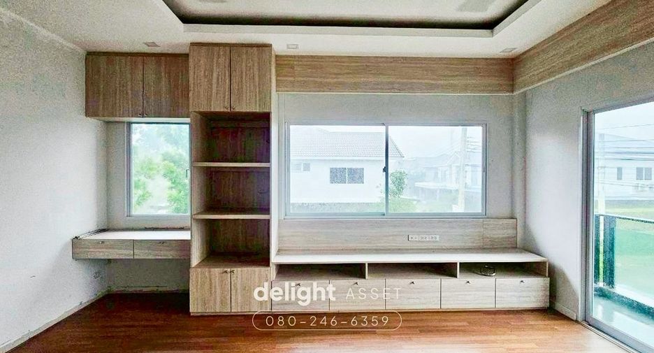 For sale 4 ベッドルーム house in Bang Kruai, Nonthaburi