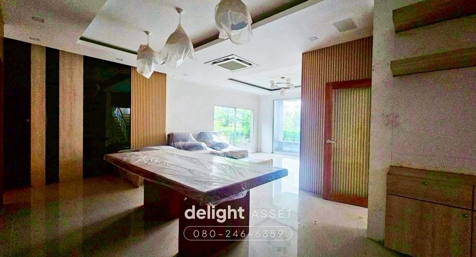 For sale 4 ベッドルーム house in Bang Kruai, Nonthaburi