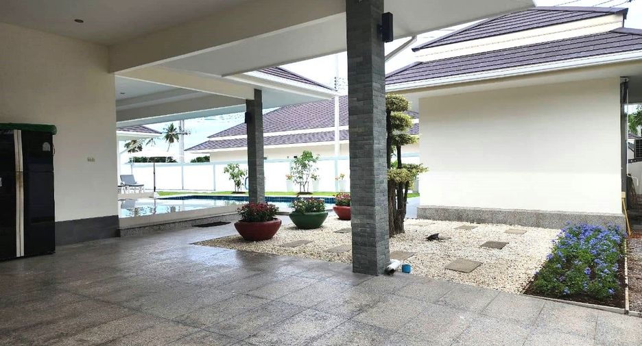 Villa zum Kauf mit 4 Zimmer in Cha Am, Phetchaburi
