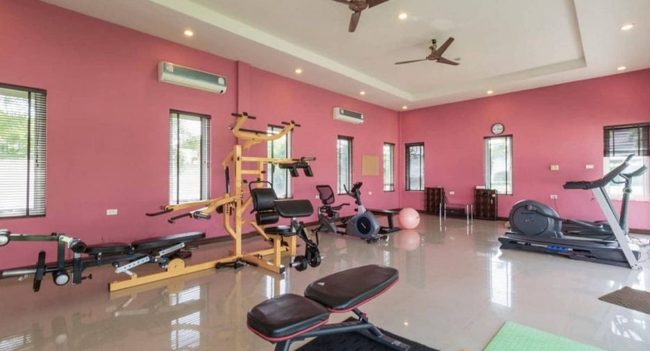 Villa zum Kauf mit 4 Zimmer in Cha Am, Phetchaburi