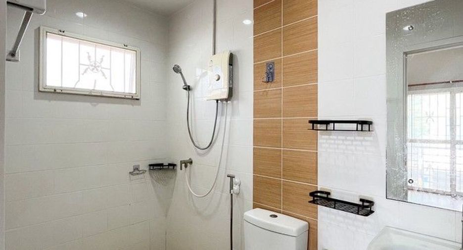À vendre 3 chambres maison à Mueang Samut Prakan, Samut Prakan