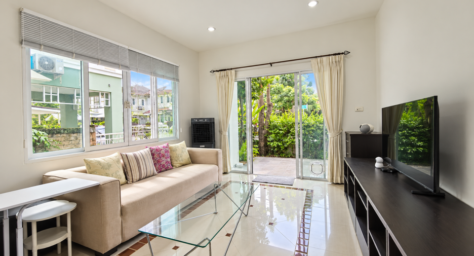 Casa en venta de 3 habitaciones en Bueng Kum, Bangkok
