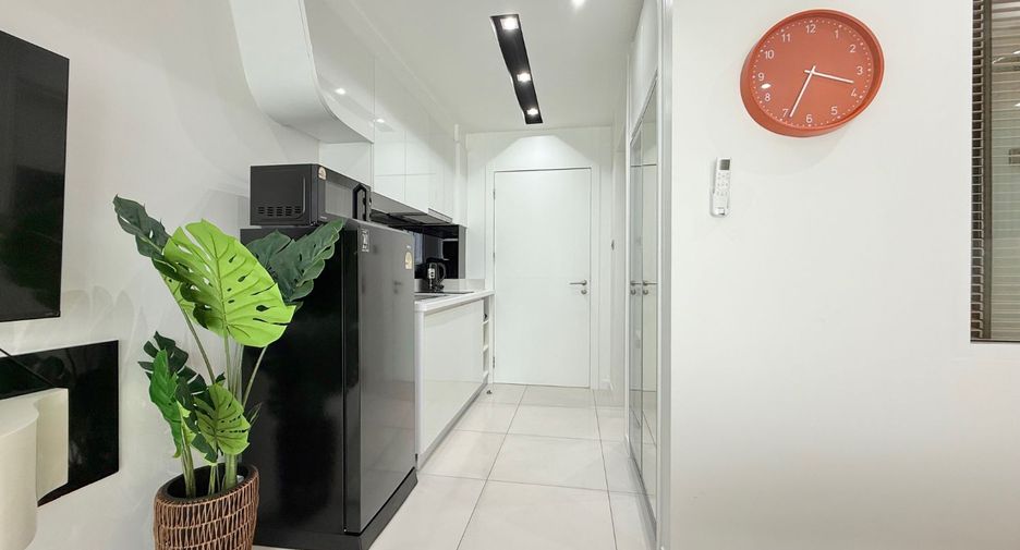 À louer studio condo à Bang Lamung, Chonburi