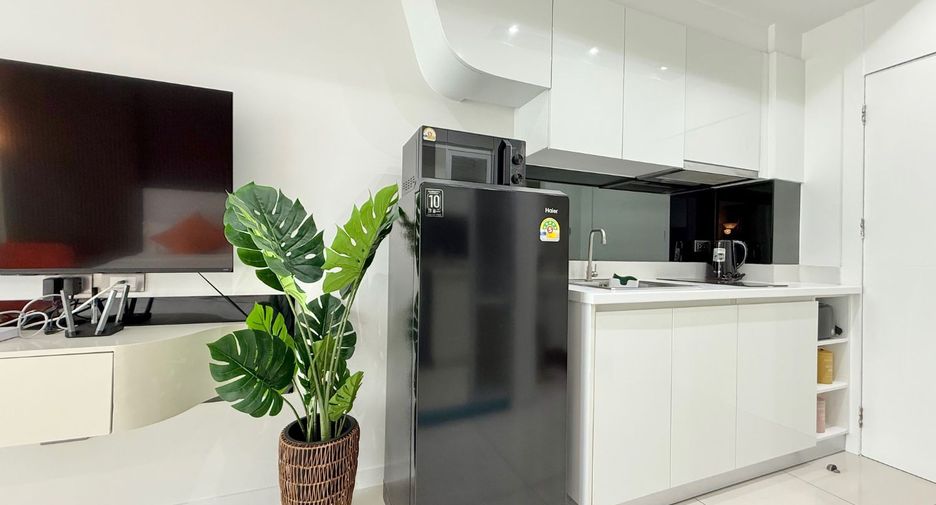 À louer studio condo à Bang Lamung, Chonburi
