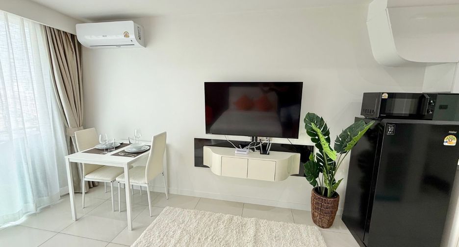 À louer studio condo à Bang Lamung, Chonburi
