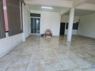 Аренда 1 кровать склад в Mueang Samut Sakhon, Самутсакхон