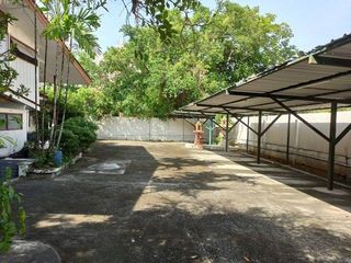 Almacén en alquiler de 1 habitaciones en Wang Thonglang, Bangkok