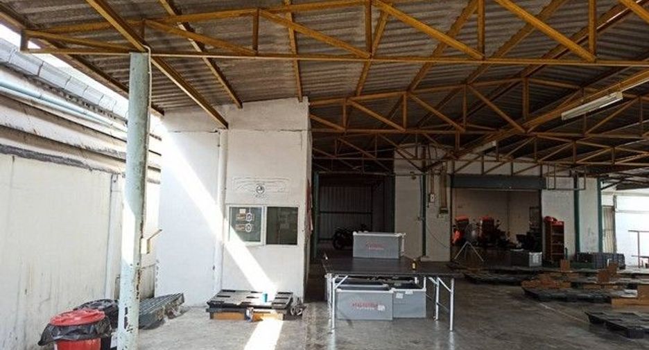Lagerhaus zur Miete mit 1 Zimmer in Wang Thonglang, Bangkok